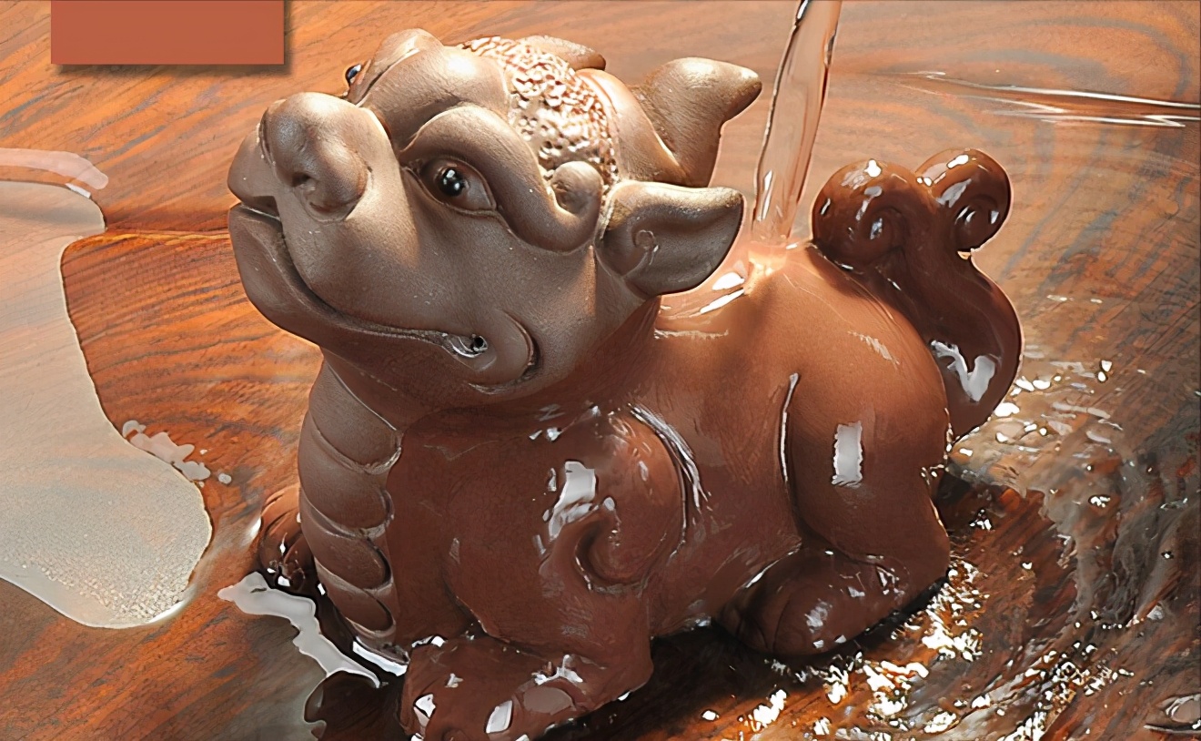 两只小船茶宠寓意什么,茶宠猪的寓意和象征