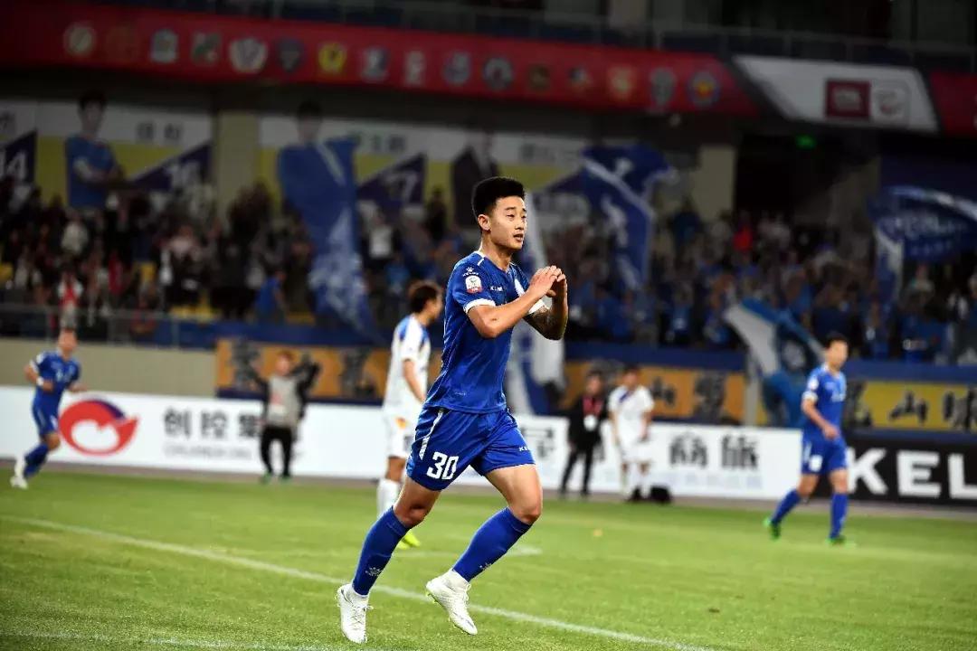 韩超浙江广厦,山东泰山队韩超