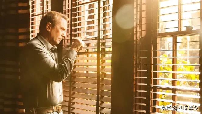 比特朗普靠谱千百倍的男人，大概只会出现在美剧里