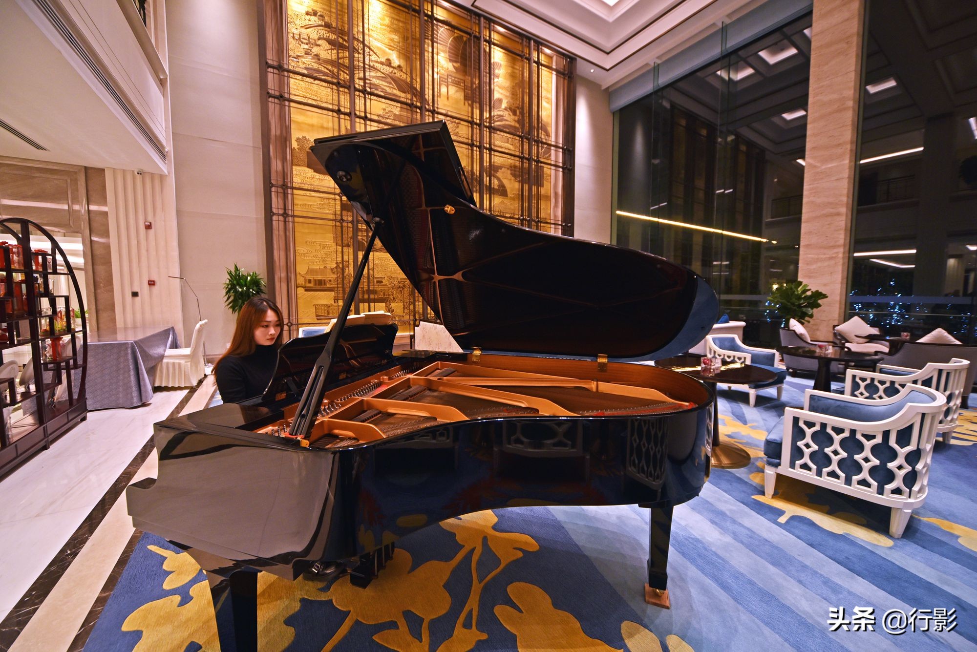 南京紫金山庄菜,南京紫金山庄钟山楼