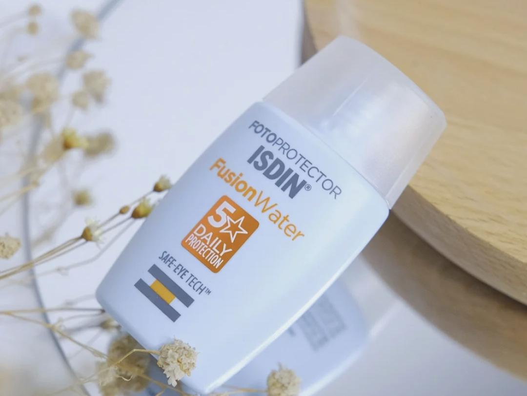 香蒲丽防晒霜防晒黑,美康粉黛防晒霜防晒黑