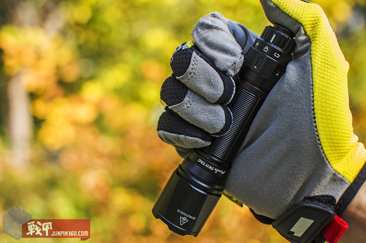 fenix手电tk06,fenixtk16v2.0战术手电