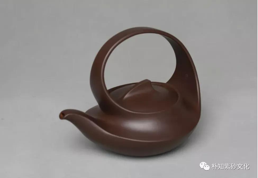 弱水三千非吾饮，君子清清伴曲壶——汪寅仙