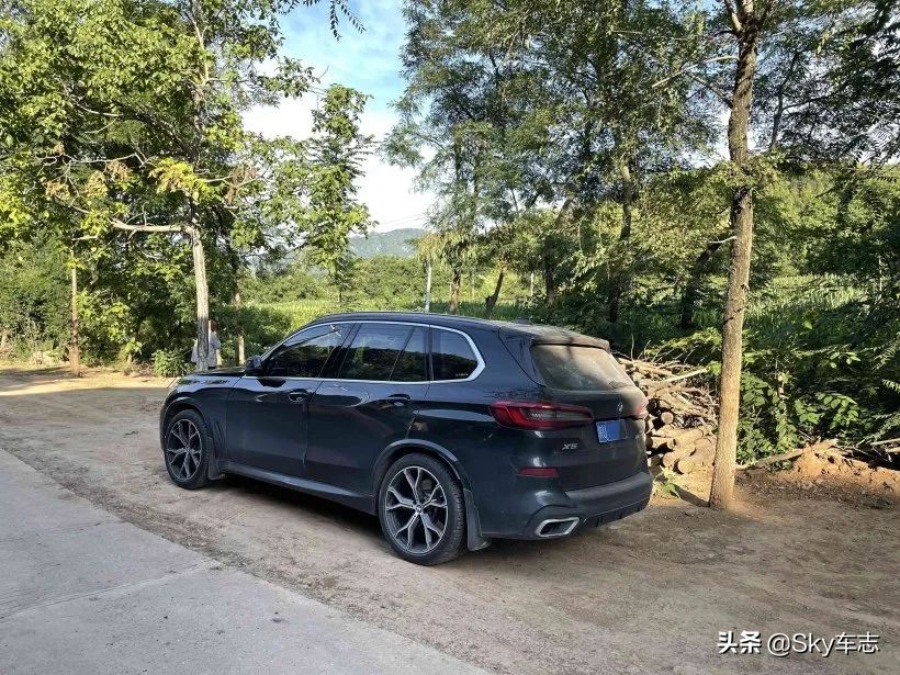 7万公里老款宝马x5,宝马x5的优缺点