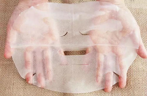 睡觉敷完面膜后的正确护肤步骤,睡前敷完面膜怎么护肤