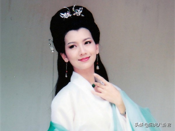 二婚嫁得最好的四位女星,14位初婚失败二婚幸福的女明星