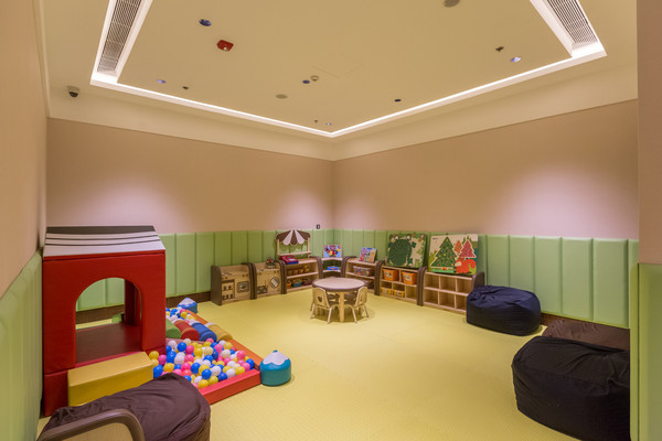 閲嶅簡婢崇編鍥介檯閰掑簵鍏瘬,婢崇編鍥介檯鍏瘬閰掑簵