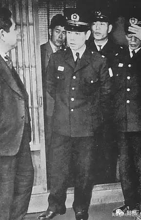 日本山口组黑帮百年兴衰史,日本山口组的百年兴衰浮沉史