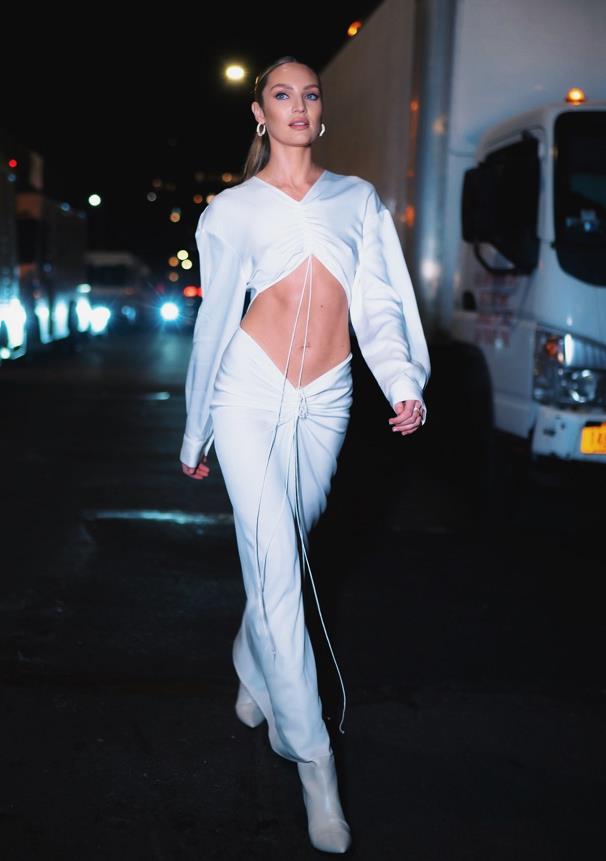 超模糖糖穿裙子视频,糖糖维密走秀写真