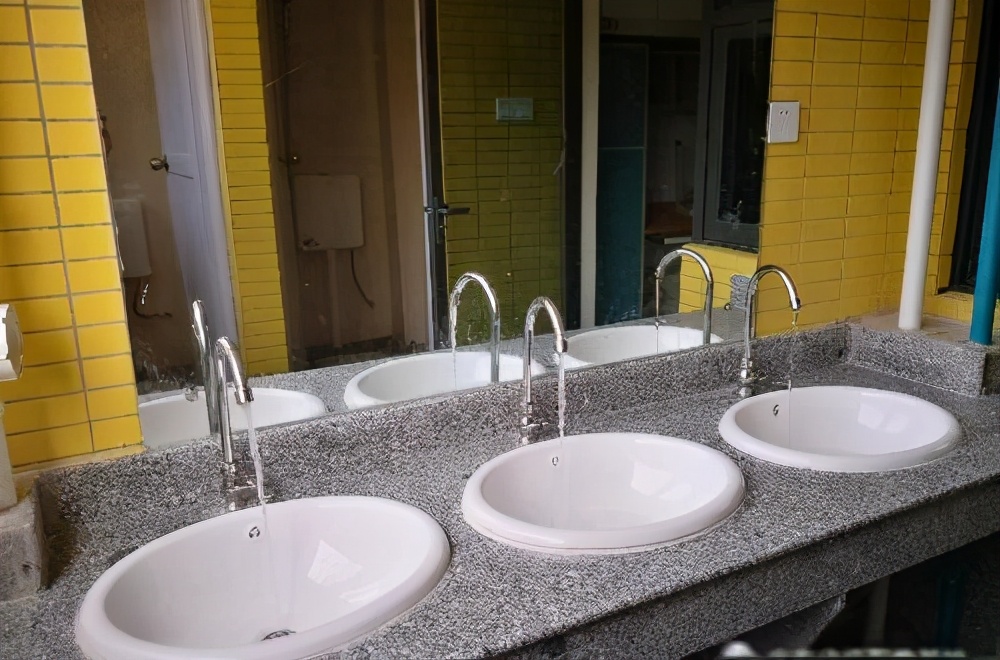 广东科贸职业学院住宿费,广东科贸职业学院宿舍功率用多大