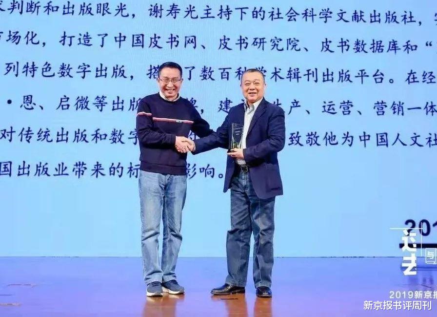 我认为这本书很无聊英文,我觉得这本书很无聊英语