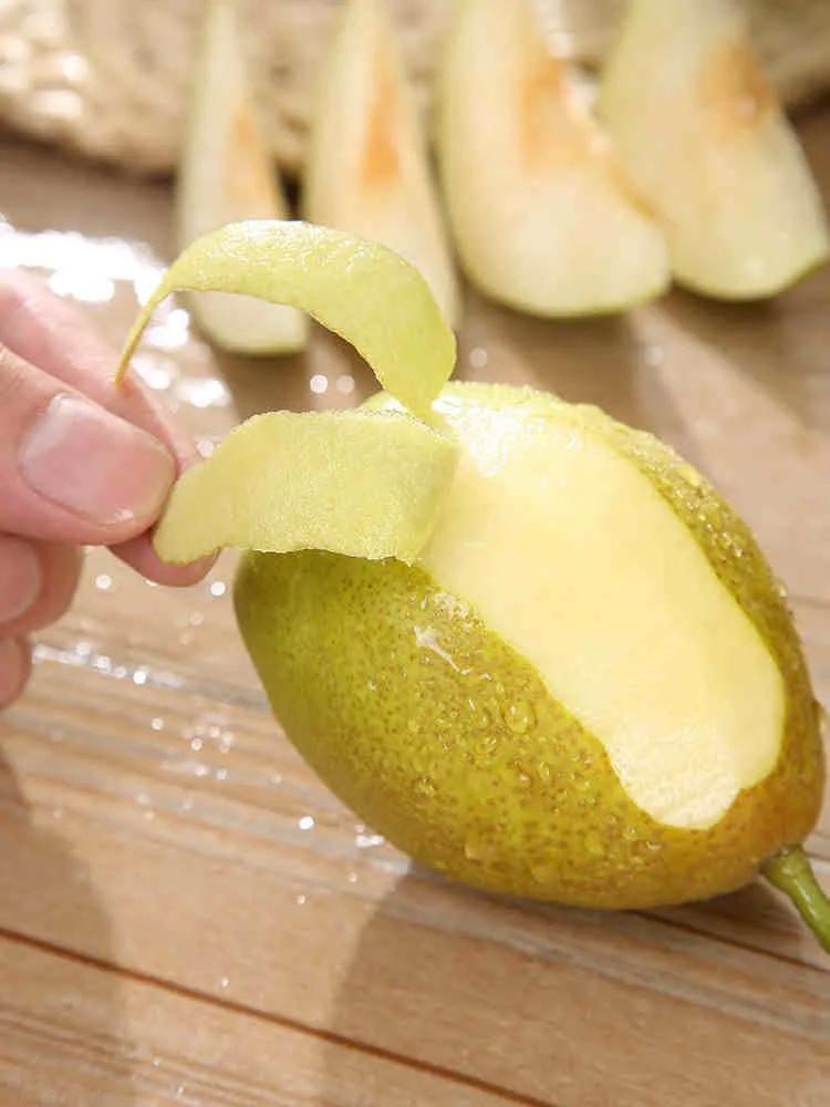 库尔勒秋天的香梨,库尔勒香梨香甜多汁