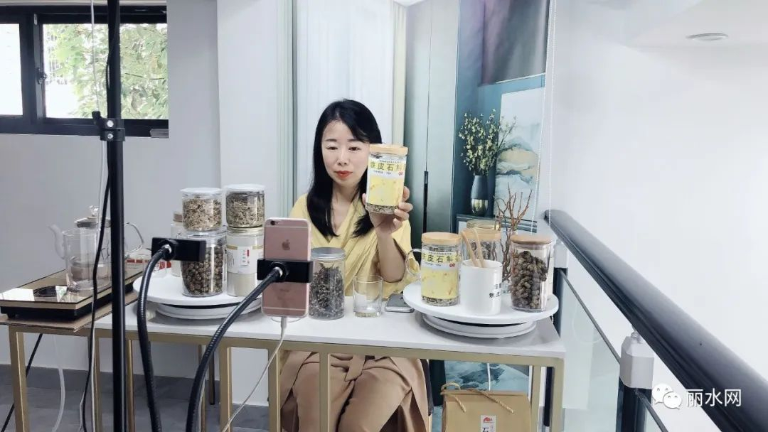 年销400多万！丽水这位独臂女子，赚钱靠的是啥？