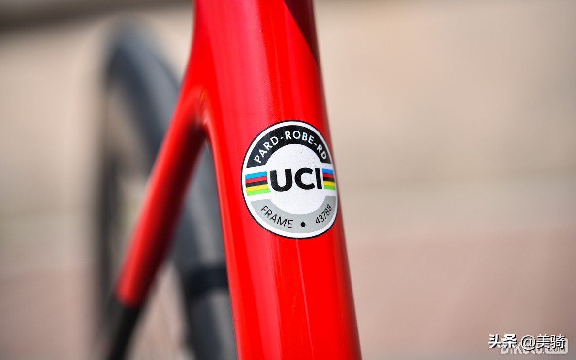 瑞豹robinevo和sparksramevo对比,瑞豹无线电变公路车