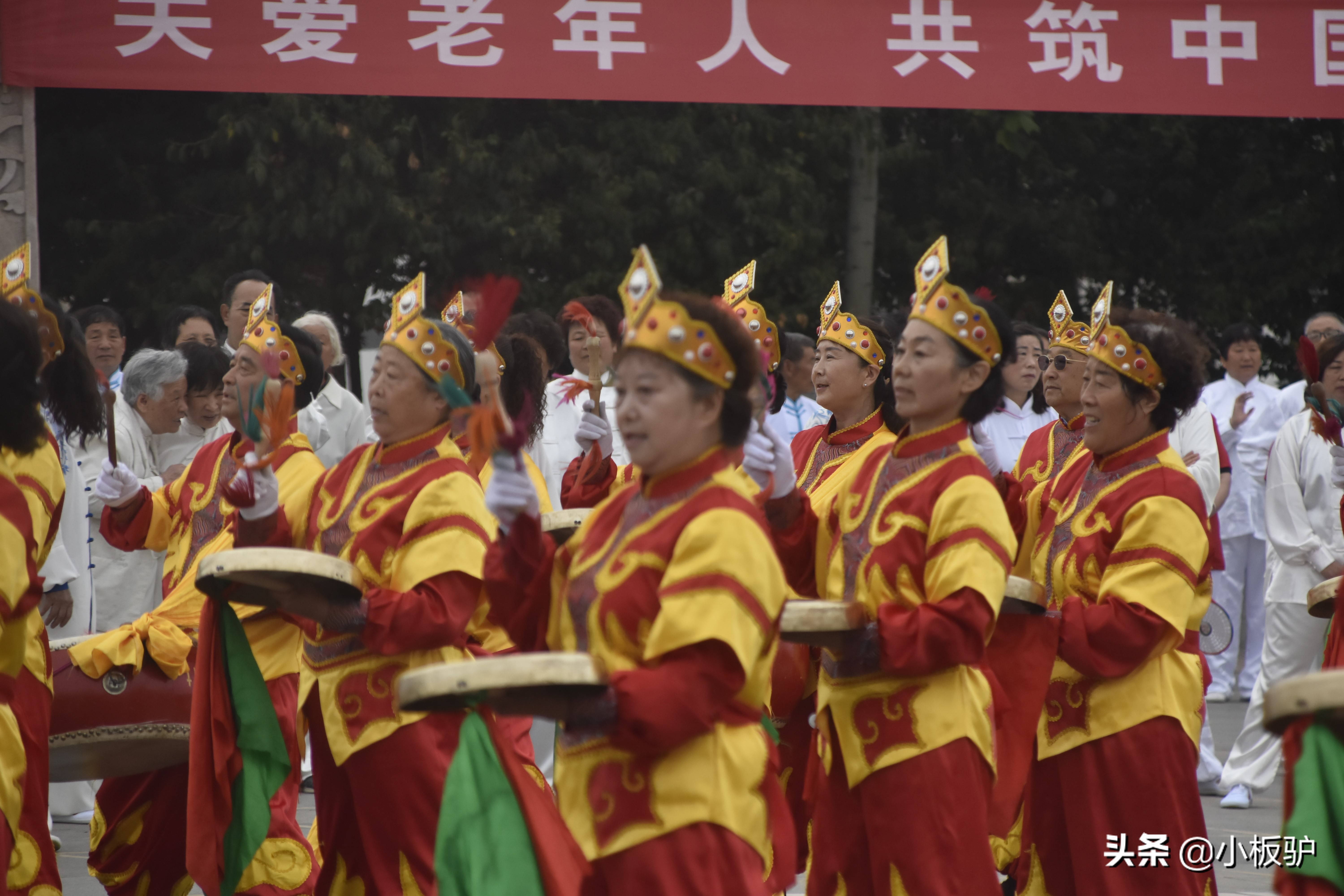 激情锣鼓表演,秧歌威风锣鼓表演完整版