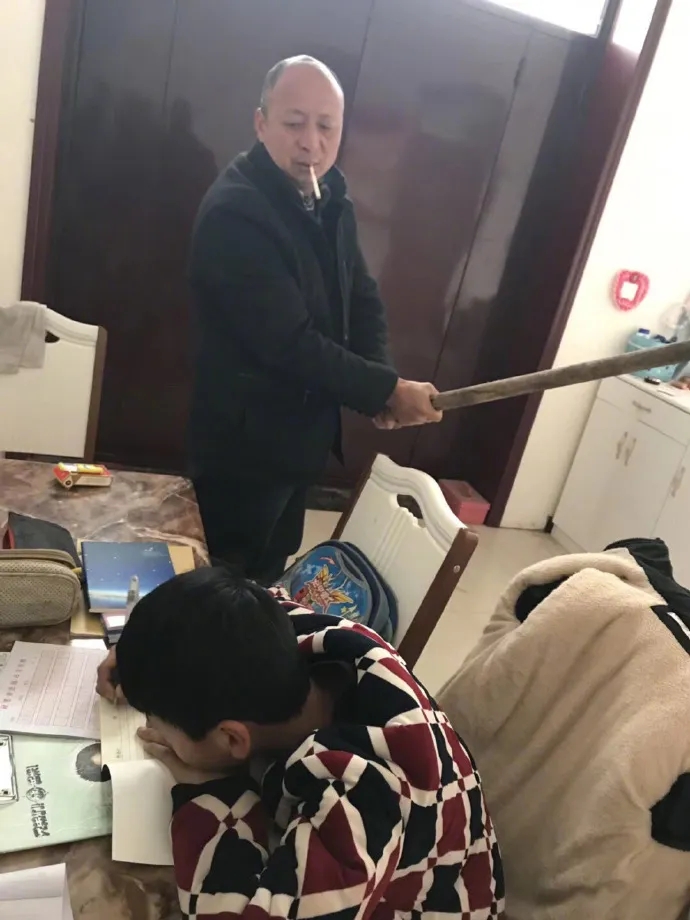 gif动图到ppt上怎么不动,gif动图不动了怎么办