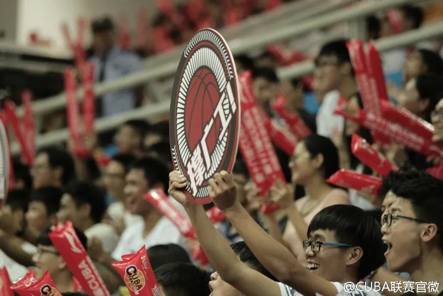 鏇剧粡鍥涘勾涓夊啝,骞垮伐涓夊啝