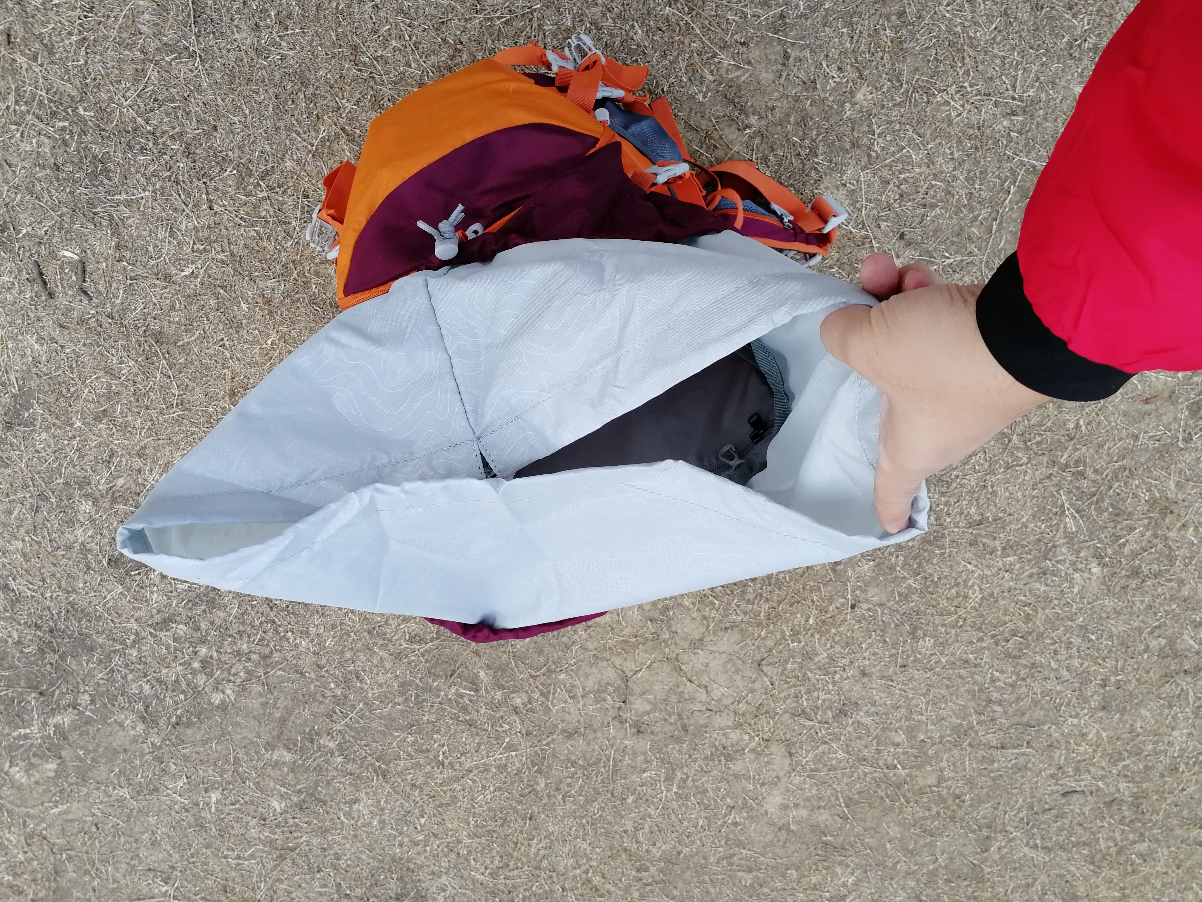 探路者60l登山包,探路者户外男款双肩背包