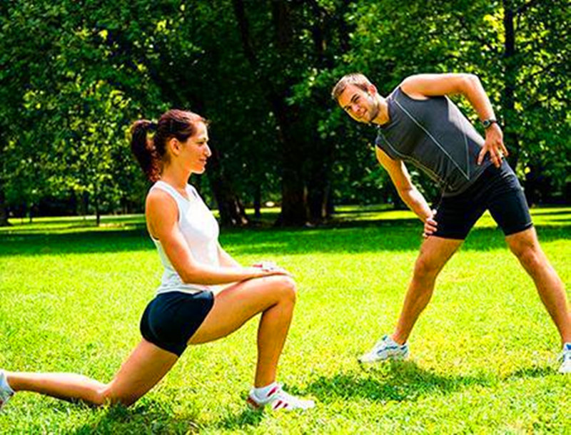 肌肉训练怎么组合比较好,激活上半身肌肉热身跟练