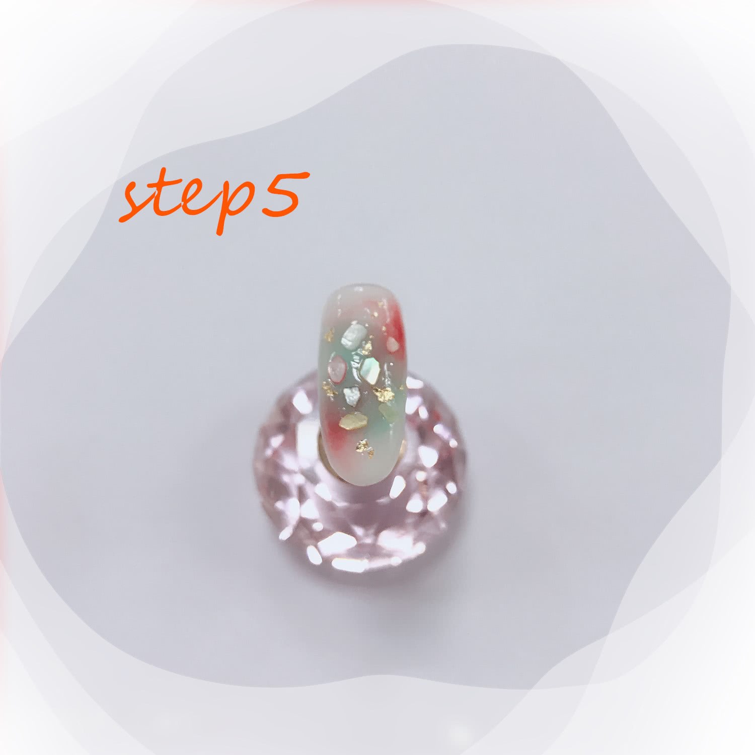 美甲款式推荐晕染美甲,渐变晕染金箔贝壳珍珠美甲黑白