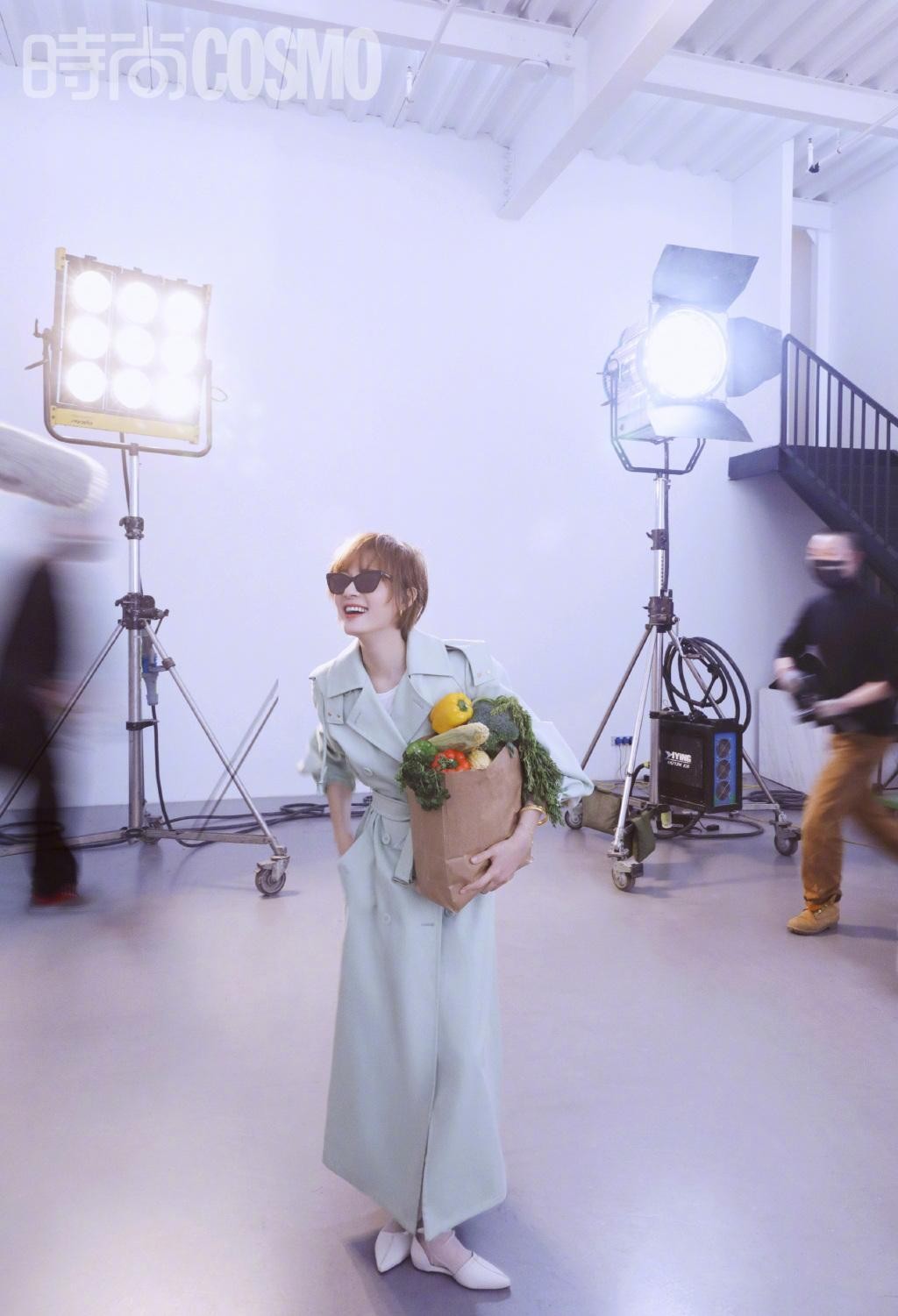 孙俪最新写真集图片,孙俪年轻时短发惊艳写真照