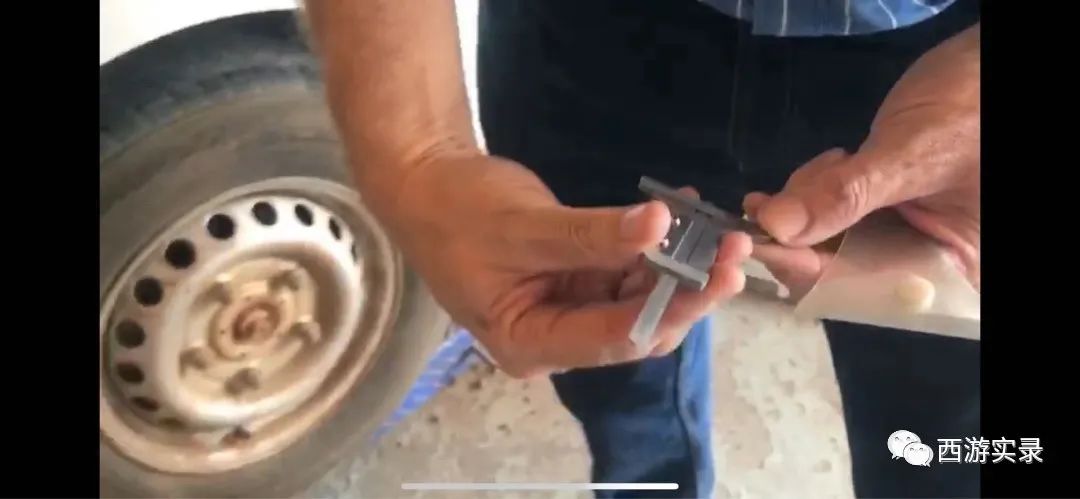 倒计时《流浪地球》,《流浪地球》二极简版