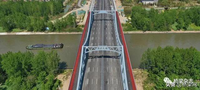 贵州省高速云雾大桥,贵州贵定云雾特大桥