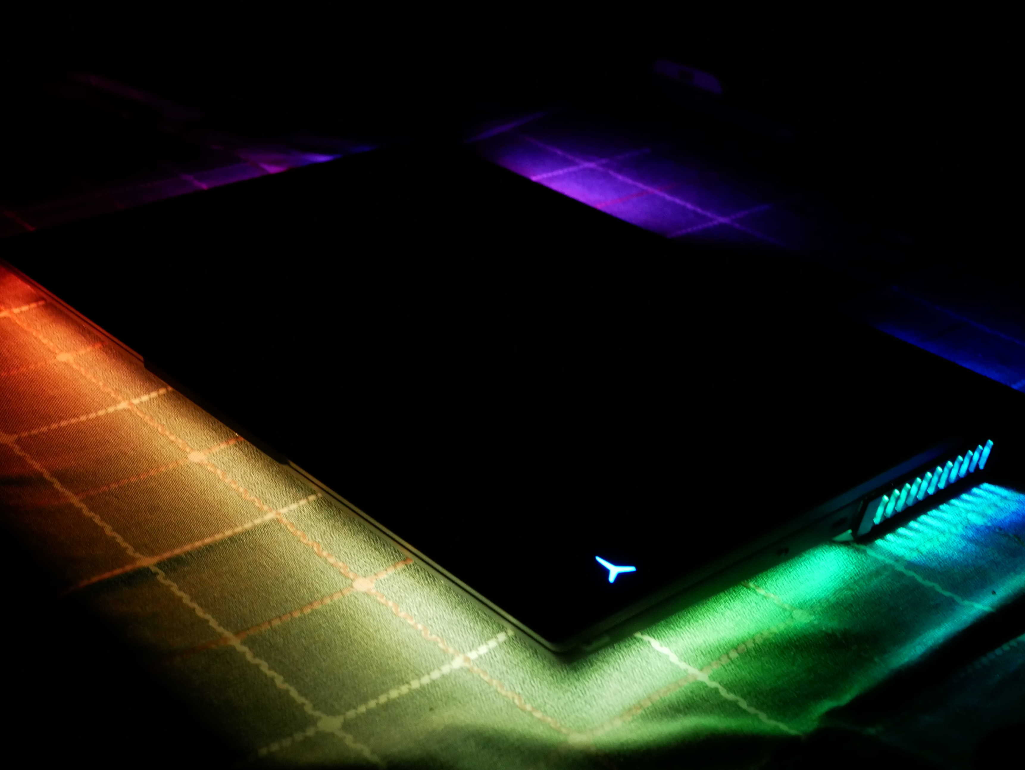 联想拯救者9000K简评：可能是最接近我心中完美标准的笔记本