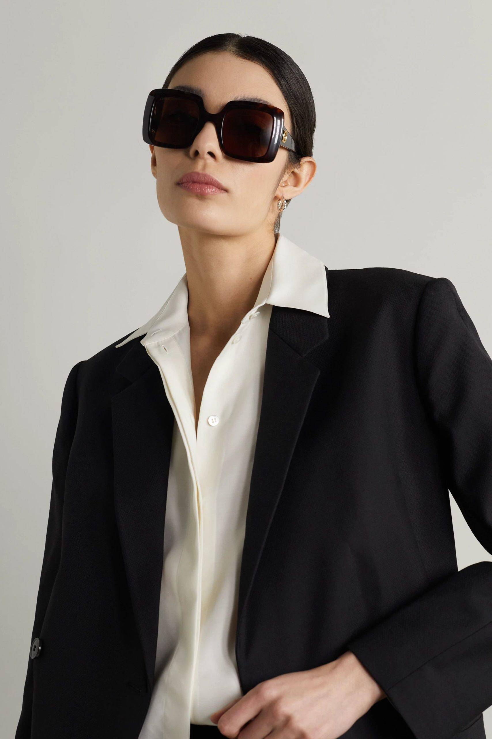 方脸女生是不是很难看,方脸太高级了