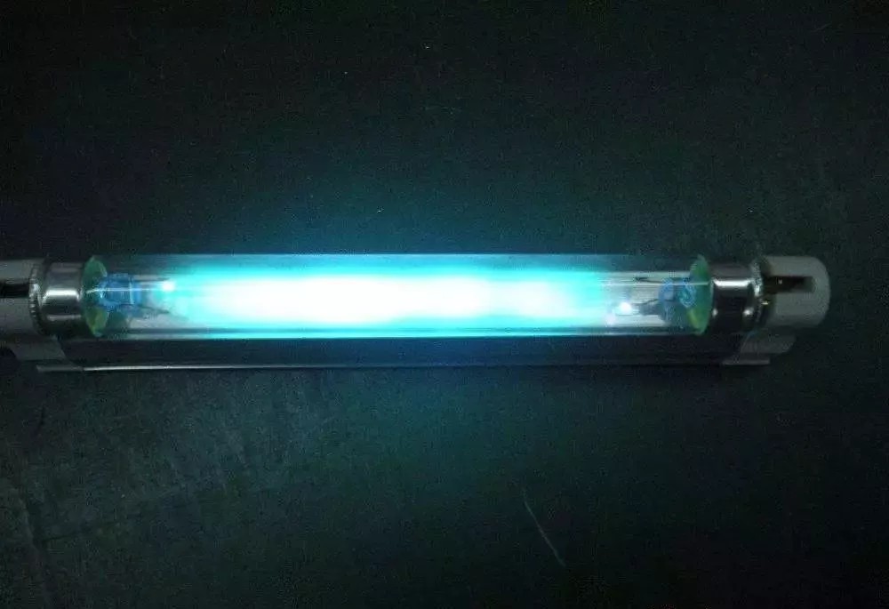 疫情期间买紫外线杀菌灯的多吗,病毒紫外线灯