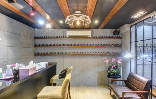 女生开什么店好投资小,女生创业开什么店容易赚钱