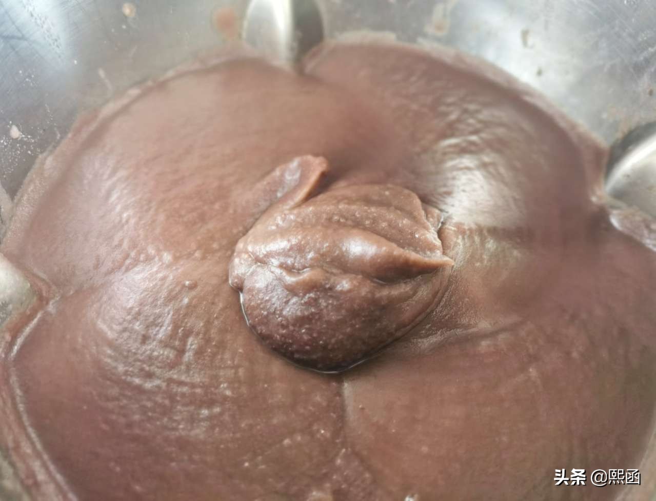 红豆沙馅的家常做法红豆怎么去皮,自制红豆沙一斤红豆加多少糖