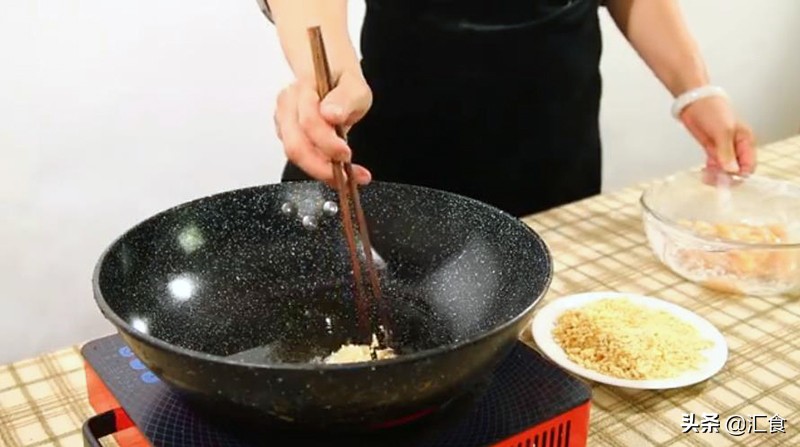 软酥鸡柳,香酥鸡柳酥脆不回软