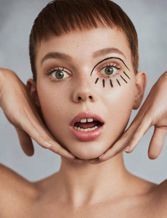 保湿眼霜推荐10款,18岁天生黑眼圈眼袋眼霜推荐平价