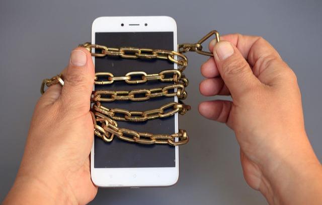 实名联通欠费停机不注销后果,欠费的手机卡去注销还要交费吗