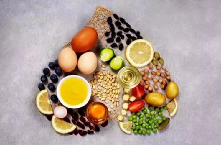 孩子突然脸肿是怎么回事,脸肿脸热是什么情况