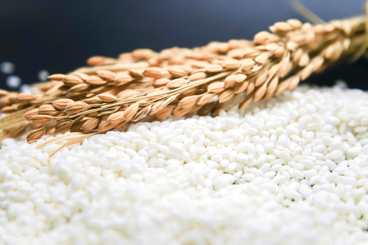 产妇坐月子奶水不够吃什么下奶,产后第几周吃产奶食物