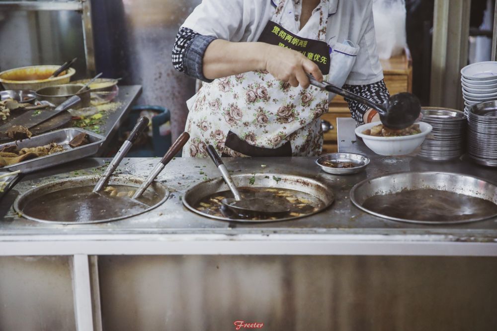 海南牛腩饭哪家最好吃,海口清汤牛腩饭