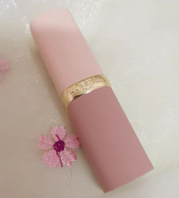 想涂口红又没有口红怎么办,亮色口红和哑光口红怎么选