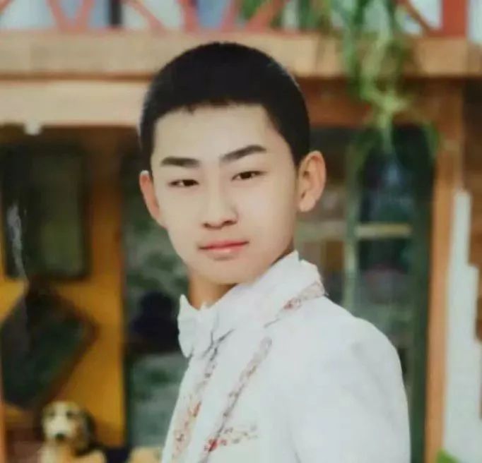 海纳百川朗诵视频,海纳百川男声朗诵