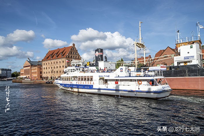 波兰格旦斯克旅游攻略,波兰格但斯克靠海边吗