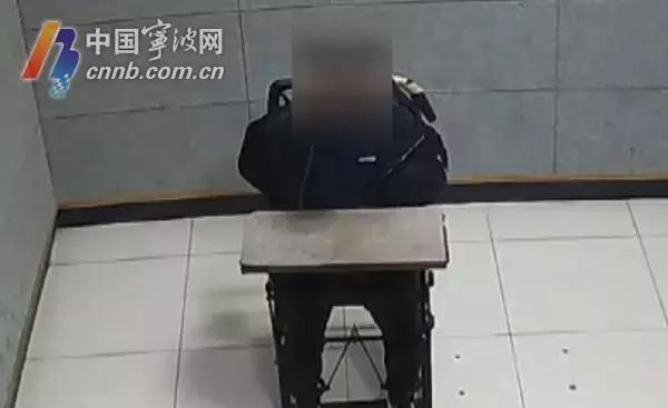 自曝代购包被骗的女孩,女子买到香奈儿假包获赔偿