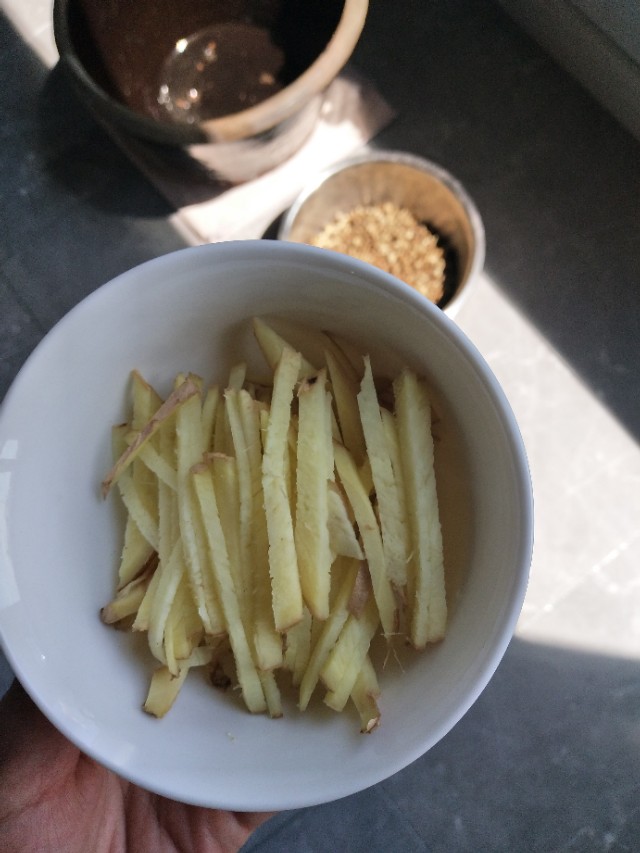 在山东、河南两地,当西瓜遇见黄豆,感觉妙不可言!