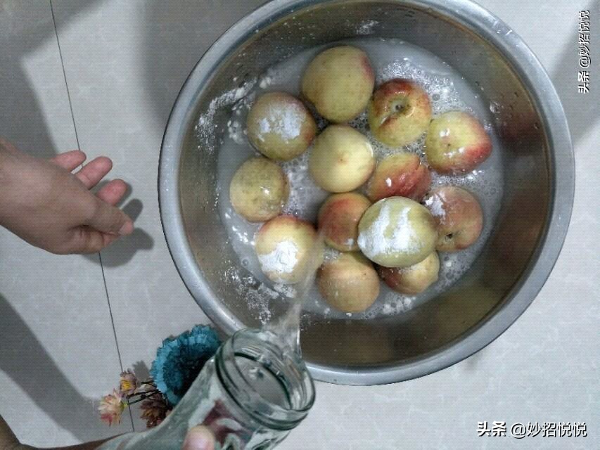 桃毛接触皮肤怎么快速处理,碰到桃毛很痒怎么办