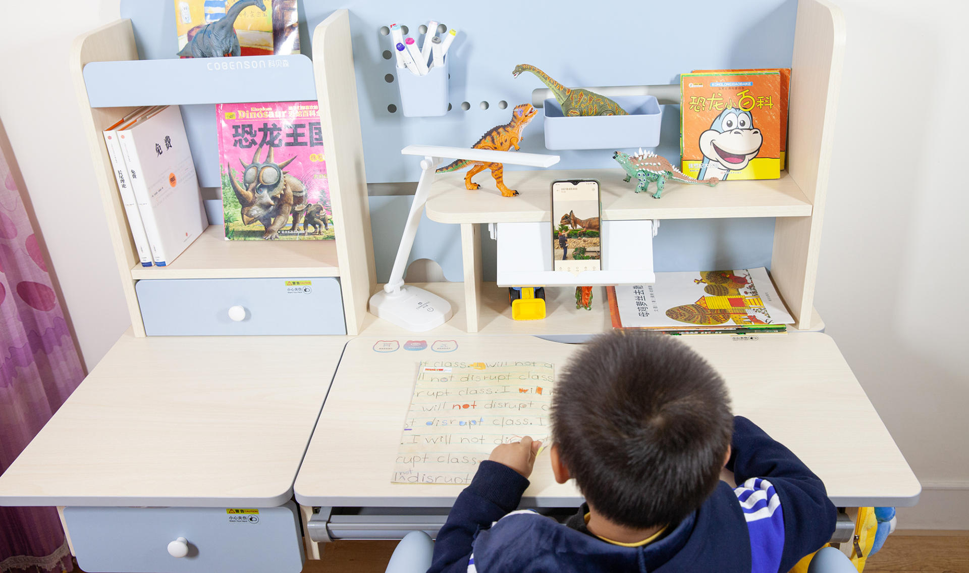 科贝森儿童学习桌和爱果乐,怎么买便宜又好用的儿童学习桌