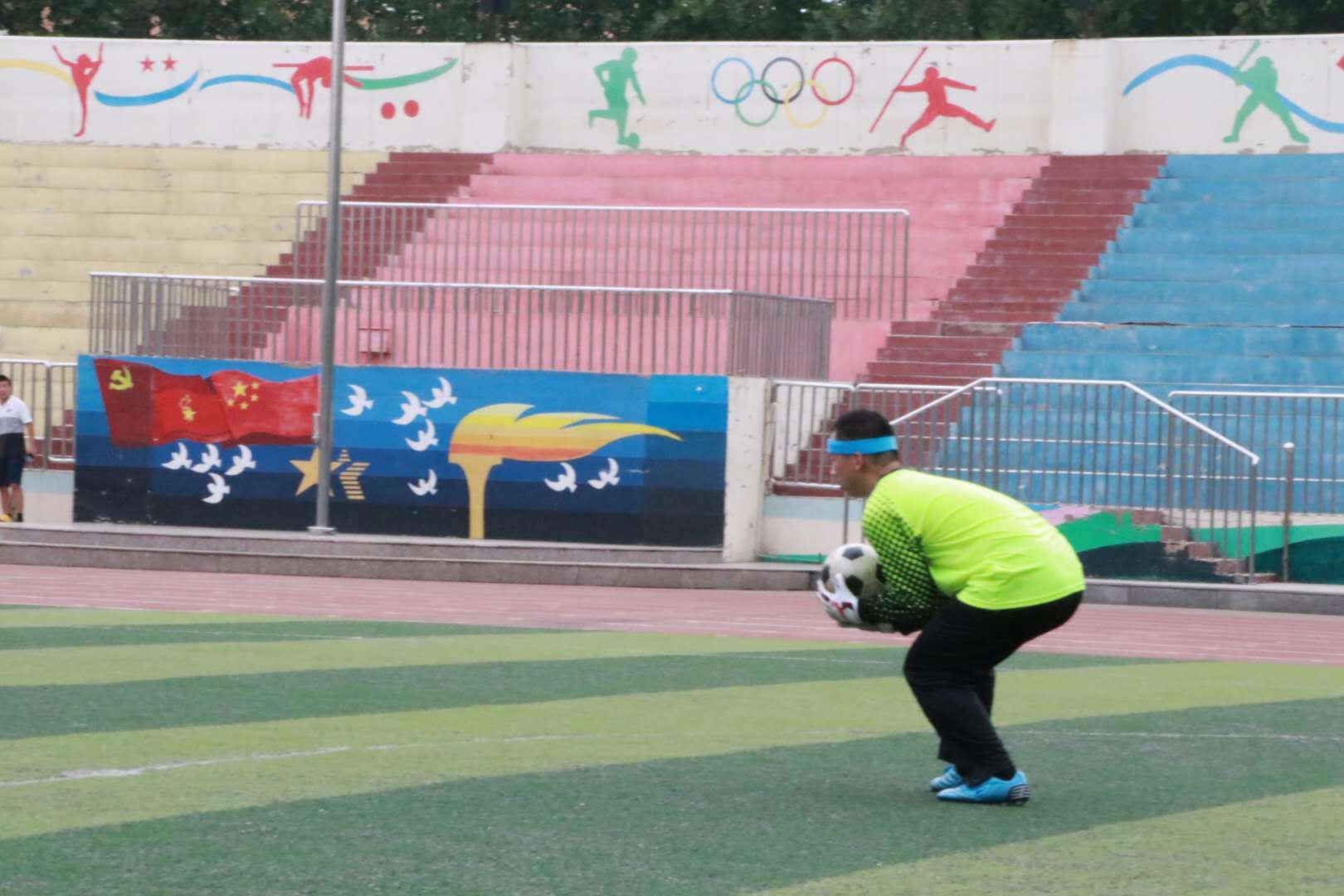 “篮”有看点、“足”够激烈|速来围观“卫士杯”巅峰对决!