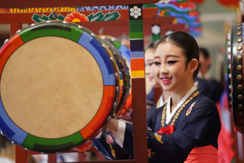 办理韩国签证可以免签去哪,韩国签证免签证费用