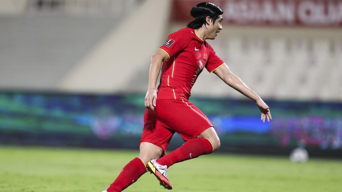 逆天改命战胜勇士,国足最新消息0-5惜败越南球员