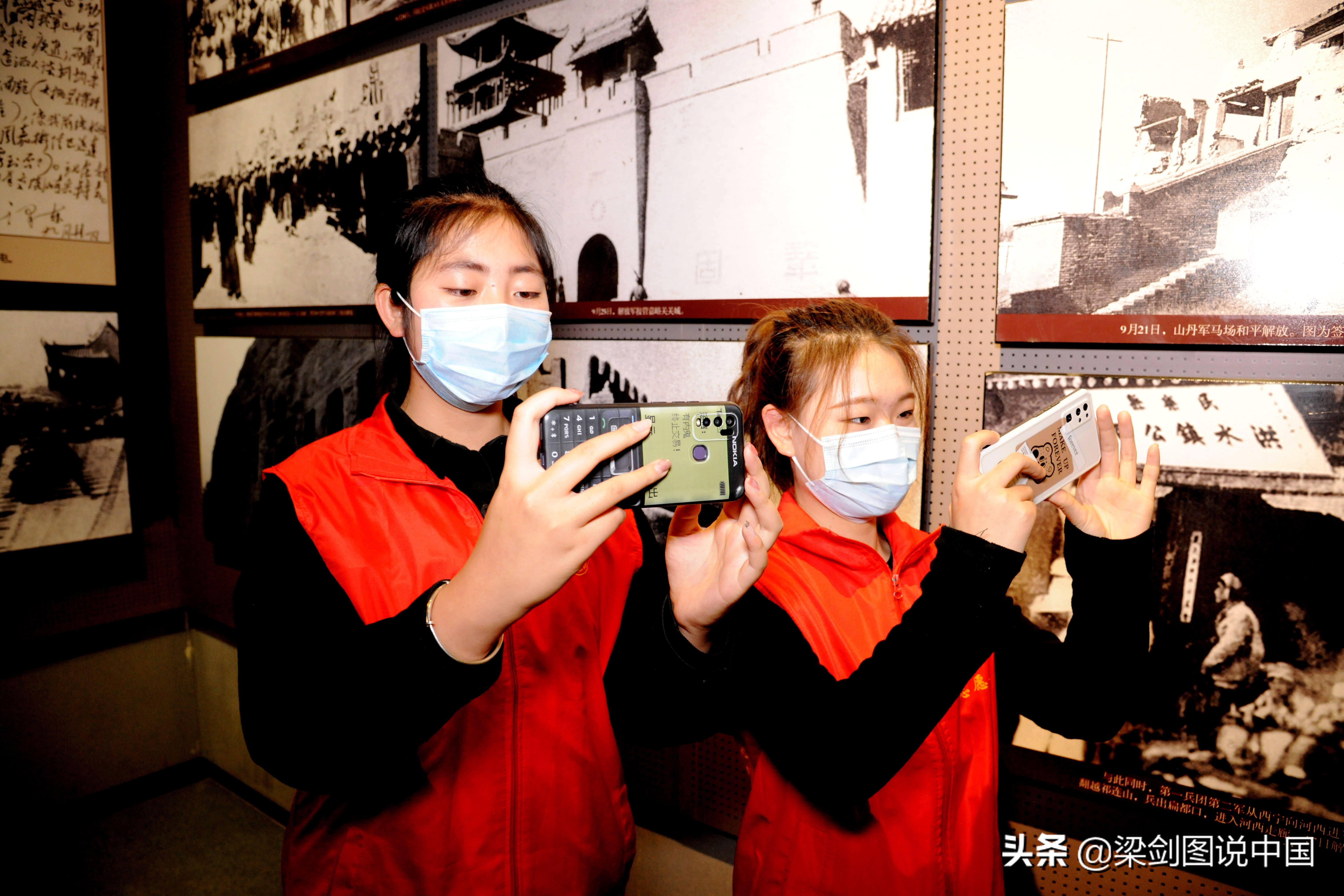 兰州缅怀革命烈士传承民族精神,兰州缅怀先烈