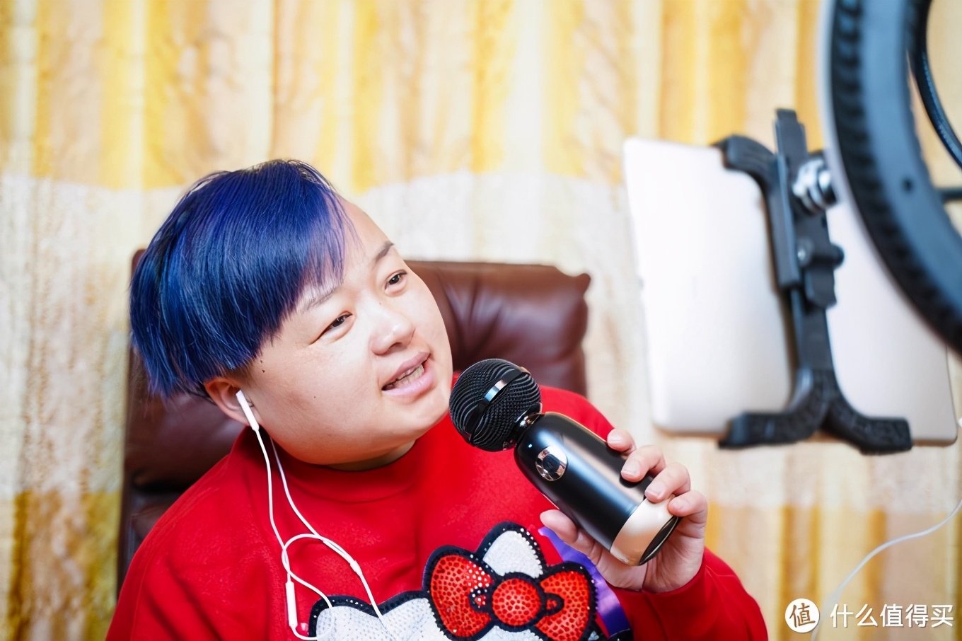 与歌手只差一个“百万调音师”？试试唱吧小巨蛋麦克风Q3